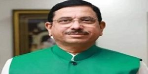 केंद्रीय मंत्री प्रह्लाद जोशी ने कथित मूडा घोटाले के संबंध में कर्नाटक के मुख्‍यमंत्री सिद्धारमैया के इस्तीफे की मांग की