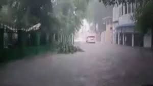 पिछले 24 घंटों में बारिश से संबंधित घटनाओं में 15 लोगों की मौत पिछले 24 घंटों में बारिश से संबंधित घटनाओं में 15 लोगों की मौत