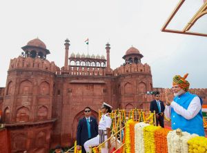 संविधान दलितों, शोषितों के अधिकारों की रक्षा करने में सहायक: प्रधानमंत्री मोदी