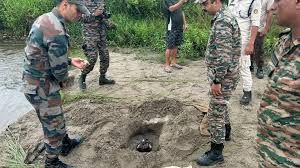 असम में मिला 1962 के भारत-चीन युद्ध के दौर का मोर्टार स्मोक बम...! असम में मिला 1962 के भारत-चीन युद्ध के दौर का मोर्टार स्मोक बम...!