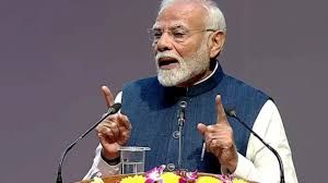 प्रधानमंत्री मोदी ने तीन नये आपराधिक कानूनों के क्रियान्वयन को राष्ट्र को समर्पित किया प्रधानमंत्री मोदी ने तीन नये आपराधिक कानूनों के क्रियान्वयन को राष्ट्र को समर्पित किया