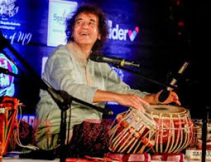  &lsquo;वाह, उस्ताद': जाकिर हुसैन ने तबले को दी नयी पहचान, संगीत का जादू बिखेरा