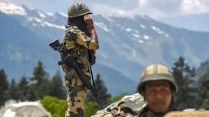 सेना ने इस साल एलएसी पर आक्रामक रुख बरकरार रखा, अभियानगत ताकत बढ़ाने पर ध्यान केंद्रित किया