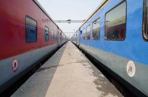  प्रयागराज जाने वाले श्रद्धालुओं के लिए खजुराहो प्रयागराज कुंभ स्पेशल ट्रेन का बीना तक विस्तार