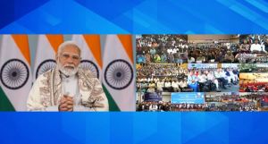 प्रधानमंत्री मोदी ने स्वामित्व योजना के तहत 65 लाख संपत्ति कार्डों का किया वितरण, ग्रामीण विकास को बढ़ावा प्रधानमंत्री मोदी ने स्वामित्व योजना के तहत 65 लाख संपत्ति कार्डों का किया वितरण, ग्रामीण विकास को बढ़ावा