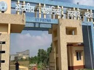 सरकार पांच आईआईटी में अतिरिक्त बुनियादी ढांचे का निर्माण करेगी, पटना आईआईटी का होगा विस्तार: सीतारमण