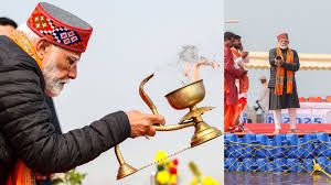  मां गंगा का आशीर्वाद पाकर असीम शांति और संतोष मिला: संगम में डुबकी के बाद प्रधानमंत्री ने कहा