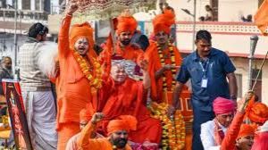  कढ़ी-पकौड़ी भोज के साथ अखाड़ों का महाकुंभ से प्रस्थान