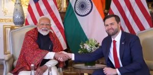 पीएम मोदी ने पेरिस में अमेरिकी उपराष्ट्रपति जेडी वेंस से की मुलाकात