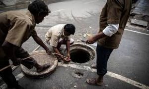  नमस्ते योजना के तहत 66,961 सीवर, सेप्टिक टैंक कर्मियों को मान्यता दी गई: सरकार