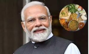  प्रधानमंत्री मोदी ने देशवासियों से संयमित खान-पान अपनाने और मोटापे से लड़ने का किया आग्रह