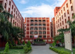 आईआईटी-आईएसएम धनबाद में रिकॉर्ड प्लेसमेंट, 1.26 करोड़ तक का मिला पैकेज