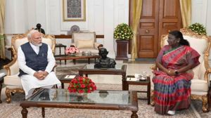 राष्ट्रपति मुर्मु से मिले पीएम मोदी, &lsquo;ऑपरेशन सिन्दूर&rsquo; की दी जानकारी 