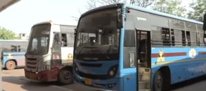 गढ़चिरौली के कटेजरी गांव में आजादी के 77 साल बाद पहली बार पहुंची सरकारी बस गढ़चिरौली के कटेजरी गांव में आजादी के 77 साल बाद पहली बार पहुंची सरकारी बस