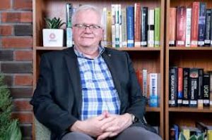 डार्क एनर्जी की खोज ने ब्रह्मांड की समझ को बदल दिया: नोबेल पुरस्कार विजेता ब्रायन श्मिद डार्क एनर्जी की खोज ने ब्रह्मांड की समझ को बदल दिया: नोबेल पुरस्कार विजेता ब्रायन श्मिद