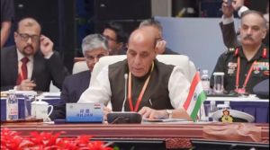 रक्षा मंत्री राजनाथ सिंह का एससीओ बैठक में ‘संयुक्त बयान’ पर हस्ताक्षर से इनकार