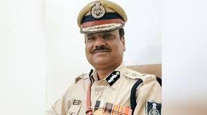 नक्सल समस्या खात्मे की ओर, छह महीने में 10 नक्सलियों का 'रिकॉर्ड' सफाया : डीजीपी