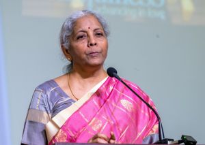 जन धन योजना ने रचा इतिहास, गरीबों के बैंक खाते 55 करोड़ के पार