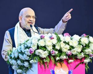 ‘हर घर तिरंगा’ अभियान से जागा राष्ट्र प्रेम, तिरंगे संग सेल्फी जरूर लें : अमित शाह