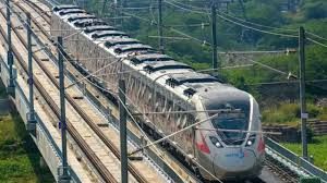 रेल मंत्रालय ने स्टेशन पर एकल ब्रांड प्रीमियम स्टोर खोलने की अनुमति दी