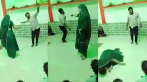 गरबा में पति के साथ नृत्य कर रही महिला की मौत हुई...! गरबा में पति के साथ नृत्य कर रही महिला की मौत हुई...!