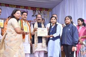 सरदार वल्लभ भाई पटेल की 150वीं जयंती पर “यूनिटी मार्च” का भव्य आयोजन