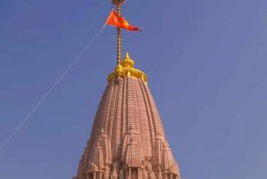 अयोध्या राम मंदिर के शिखर पर ध्वजारोहण के क्षण भक्तिमय हुई अयोध्या, गूंजा ‘जय श्रीराम’ अयोध्या राम मंदिर के शिखर पर ध्वजारोहण के क्षण भक्तिमय हुई अयोध्या, गूंजा ‘जय श्रीराम’