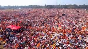 कोलकाता के ब्रिगेड परेड ग्राउंड में एक लाख से अधिक श्रद्धालुओं ने भगवद गीता का पाठ किया