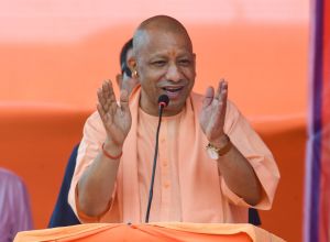 योगी सरकार का बड़ा फैसला: नए साल में यूपी के युवाओं को 1.50 लाख सरकारी नौकरियों की सौगात