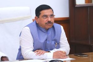  विकसित भारत-जी राम जी&rsquo; बिल से रोजगार और इंफ्रास्ट्रक्चर दोनों को मिलेगा बढ़ावा: प्रह्लाद जोशी