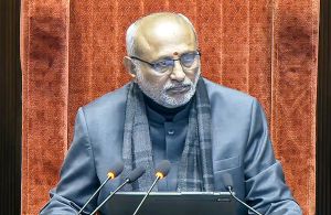 एलवीएम3-एम6 की सफलता पर देश ने मनाया जश्न, उपराष्ट्रपति और मंत्रियों ने इसरो को दी बधाई एलवीएम3-एम6 की सफलता पर देश ने मनाया जश्न, उपराष्ट्रपति और मंत्रियों ने इसरो को दी बधाई