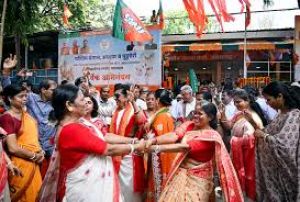  राजग ने पुडुचेरी में सत्ता बरकरार रखी