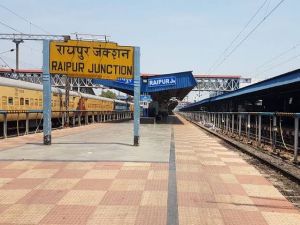 रायपुर मंडल के 13 स्टेशनों पर 226 करोड़ रुपए की इलेक्ट्रॉनिक इंटरलॉकिंग परियोजना को मंजूरी