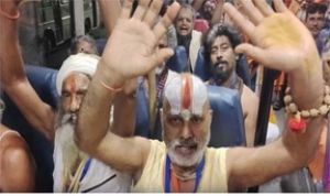  अमरनाथ यात्रा: बाबा बर्फानी के जयकारों के साथ रवाना हुए साधु-संत, बोले- यात्रा का अनुभव अद्भुत