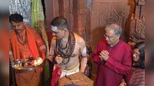 मुख्य निर्वाचन आयुक्त ने ओंकारेश्वर ज्योतिर्लिंग के दर्शन किए