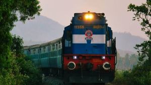 रेल मंत्रालय ने संरक्षा को मज़बूत करने के लिए 4,098 तकनीकी पदों पर भर्ती की मंजूरी दी