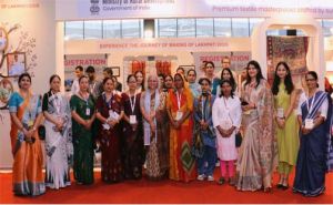 भारत टेक्स 2026 में लखपति दीदियों ने दिखाया ग्रामीण उद्यम और पारंपरिक शिल्प का दम