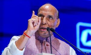 आतंक को बिल्कुल बर्दाश्त नहीं करना भारत की नीति : राजनाथ का पाकिस्तान को दोटूक संदेश आतंक को बिल्कुल बर्दाश्त नहीं करना भारत की नीति : राजनाथ का पाकिस्तान को दोटूक संदेश