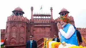 स्वतंत्रता दिवस: इस बार लाल किला की प्राचीर से 15 अगस्त को पीएम मोदी बनाएंगे नया रिकॉर्ड