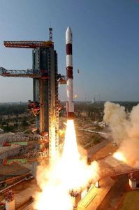  इतिहास में आज- 28 अप्रैल- भारत ने 10 उपग्रह एक साथ प्रक्षेपित किए