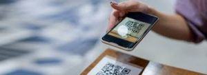 यूपीआई से लेकर आधार तक , जानिए QR कोड की खोज की दिलचस्प कहानी 