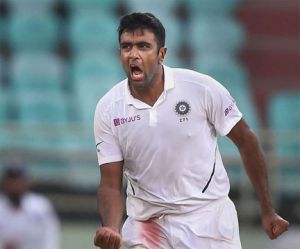  अश्विन ने भारत में टेस्ट विकेट चटकाने के मामले में हरभजन को पीछे छोड़ा