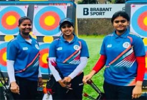 भारतीय महिला कंपाउंड तीरंदाजी टीम ने विश्व चैम्पियनशिप में स्वर्ण जीता, पुरूष टीम को रजत