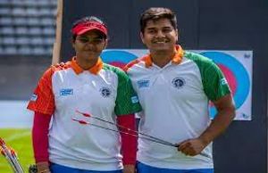 भारत के कम्पाउंड तीरंदाजों ने विश्व कप में पहले स्वर्ण सहित दो पदक जीते