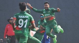  चोटिल रोहित की पराक्रमी पारी पर भारी पड़े मेहदी हसन, बांग्लादेश ने श्रृंखला जीती