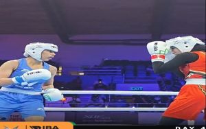 महिला विश्‍व बॉक्‍सिंग चैंपियनशिप में  निकहत जरीन और मनीषा मौन प्री क्‍वॉर्टर फाइनल में पहुंची
