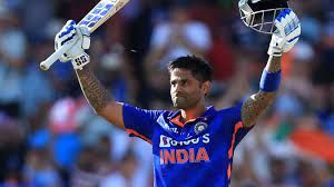 सूर्यकुमार यादव आईसीसी टी20 बल्लेबाजी रैंकिंग में शीर्ष पर बरकरार