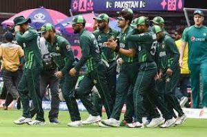 पाकिस्तान के खिलाड़ियों पर धीमी ओवर गति के लिए जुर्माना