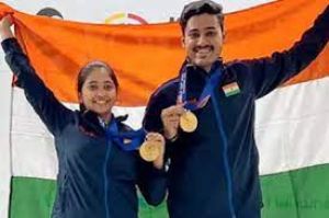  राष्ट्रीय निशानेबाजी : मेहुली और साव की जोड़ी ने एयर राइफल मिश्रित टीम स्वर्ण पदक जीता