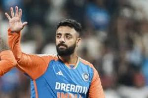 चैंपियन्स ट्रॉफी को देखते हुए चक्रवर्ती को भारतीय एकदिवसीय टीम में शामिल किया गया